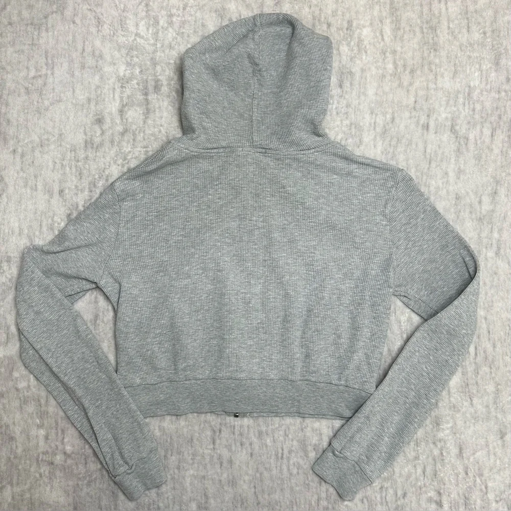 Brandy Melville Waffle Zip Up Hoodie - Grey - Picture 2 of 5